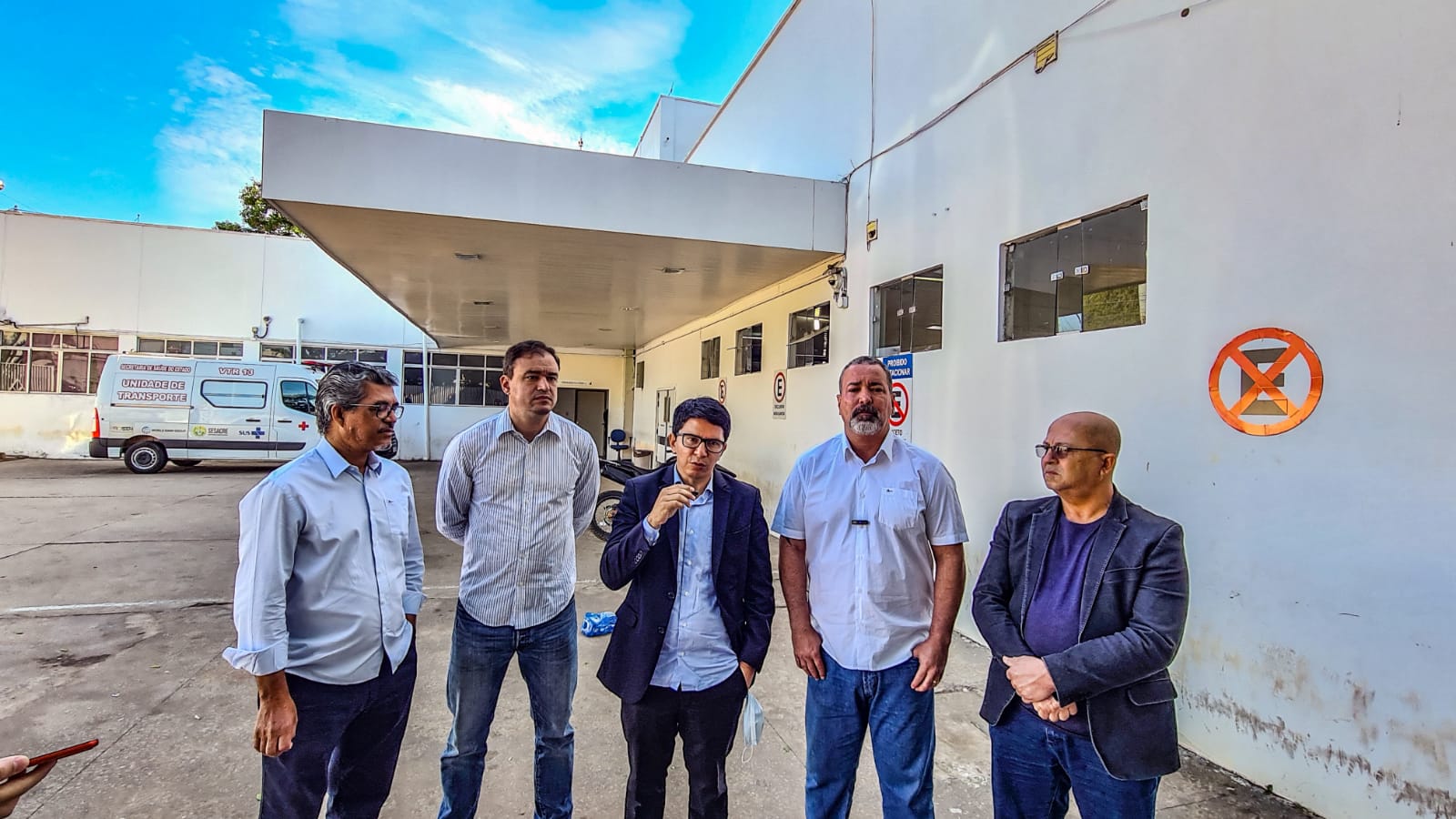 Deputados vão ao Pronto Socorro ver in loco situação da ala pediátrica e constatam caos; cúpula da Sesacre será convocada para ir à Aleac na terça